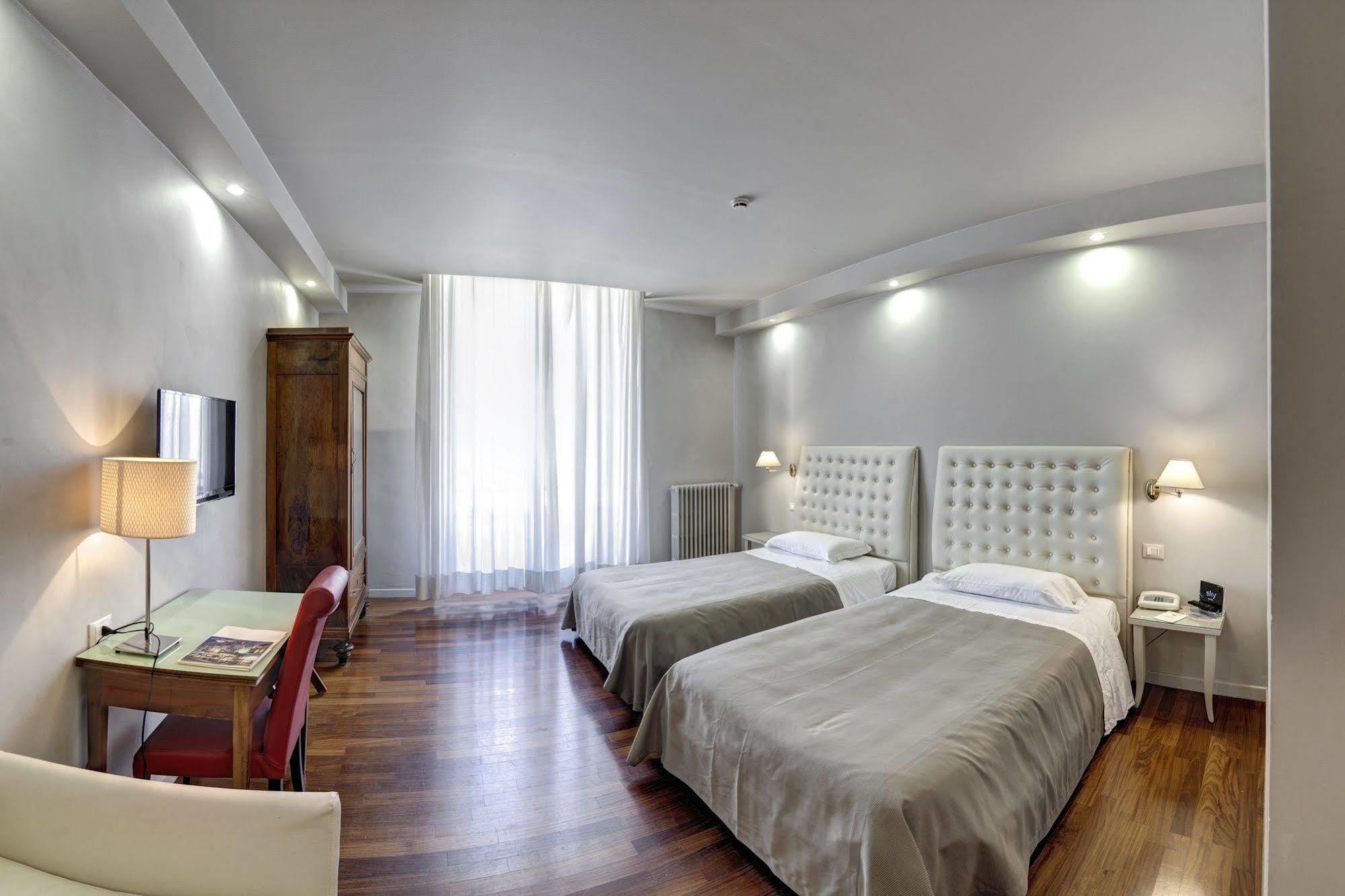 Hotel Vittoria Faenza Ngoại thất bức ảnh